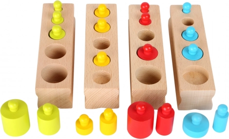 Dřevěné barevné válečkové puzzle Small Foot