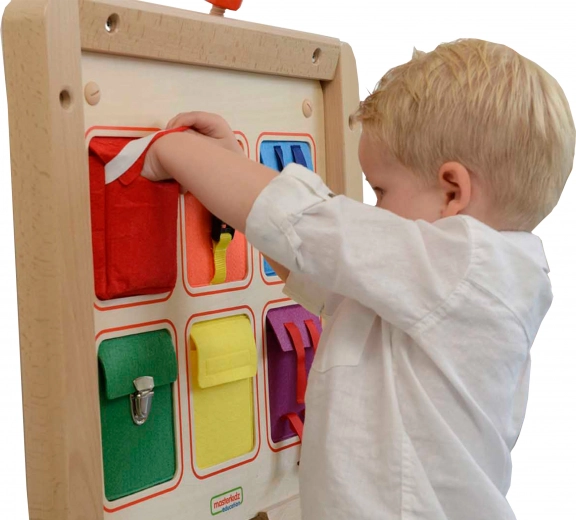 Montáž na zeď nebo do systému Masterkidz Flex