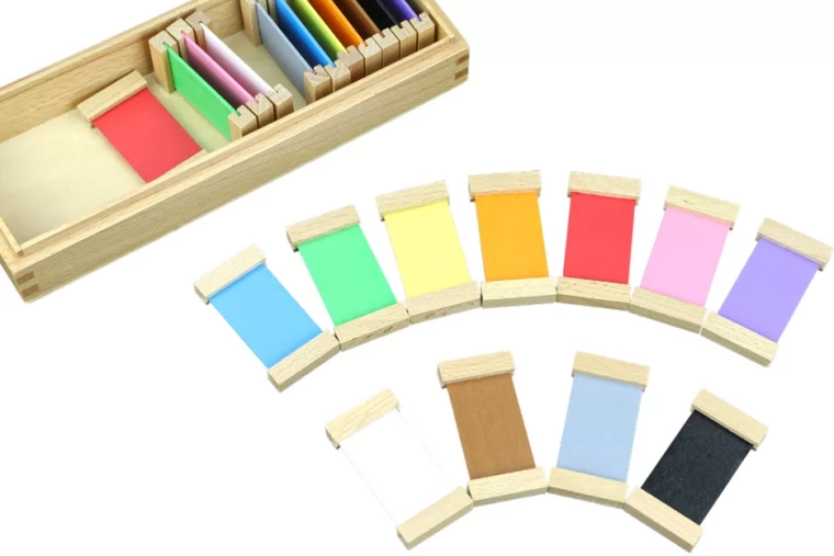 Barevné destičky 2 – rozšířená sada Moyo Montessori