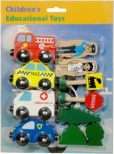Dřevěná vozidla a dopravní značky s magnety